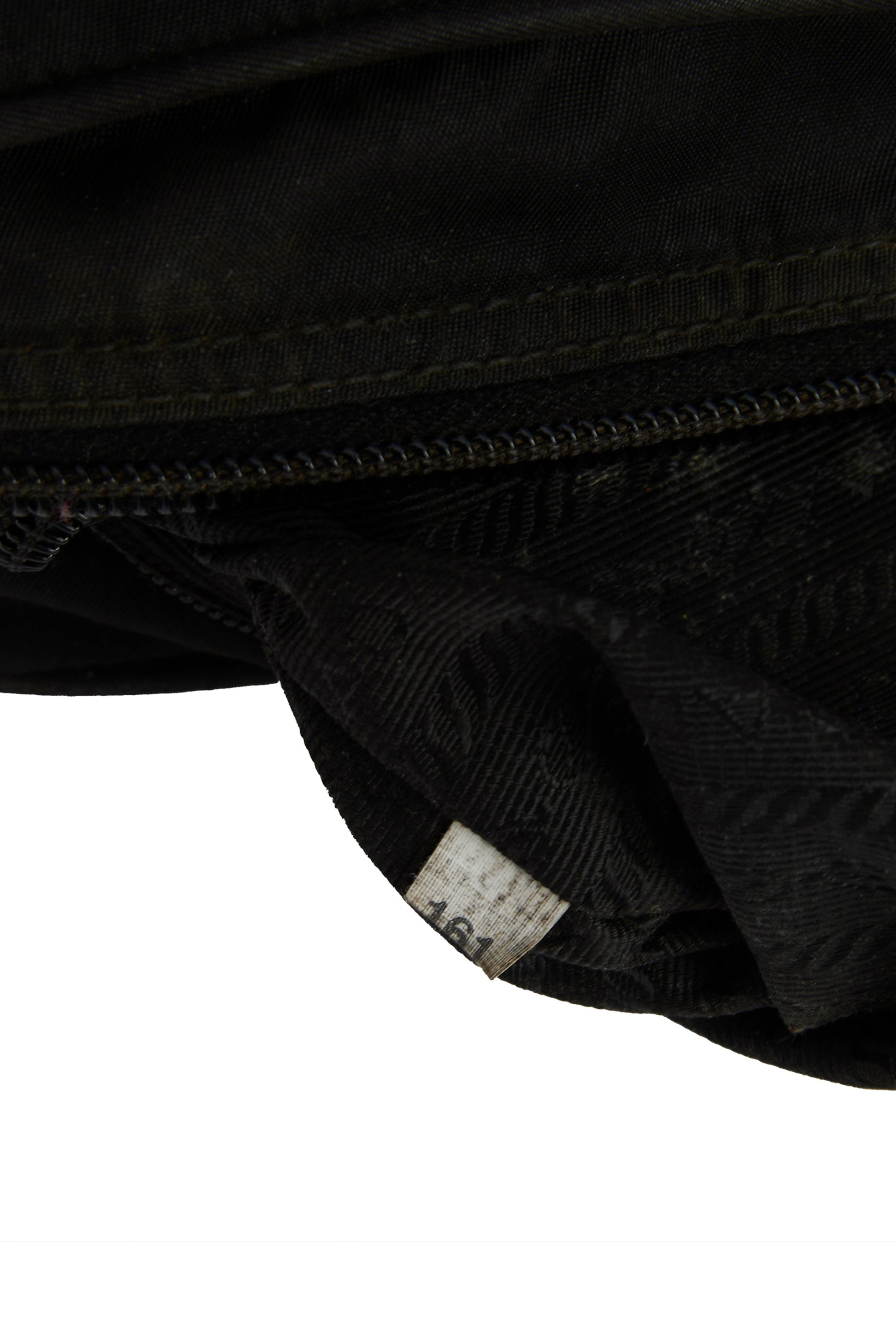 Vintage 2000's Prada Black Nylon Crossbody Bag - Image 6
