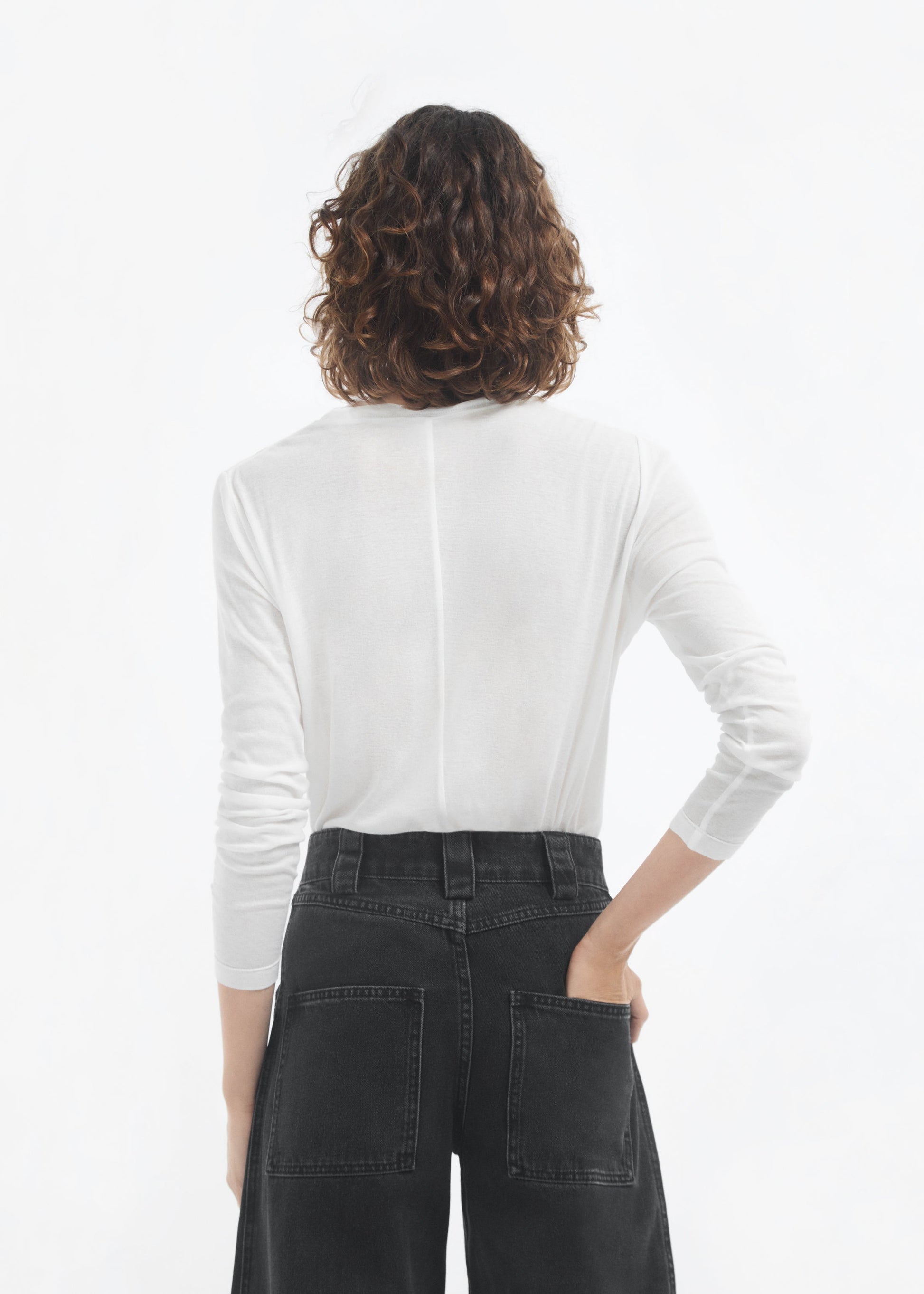 Crewneck Long Sleeve in Cotton - Ivory - Image 6