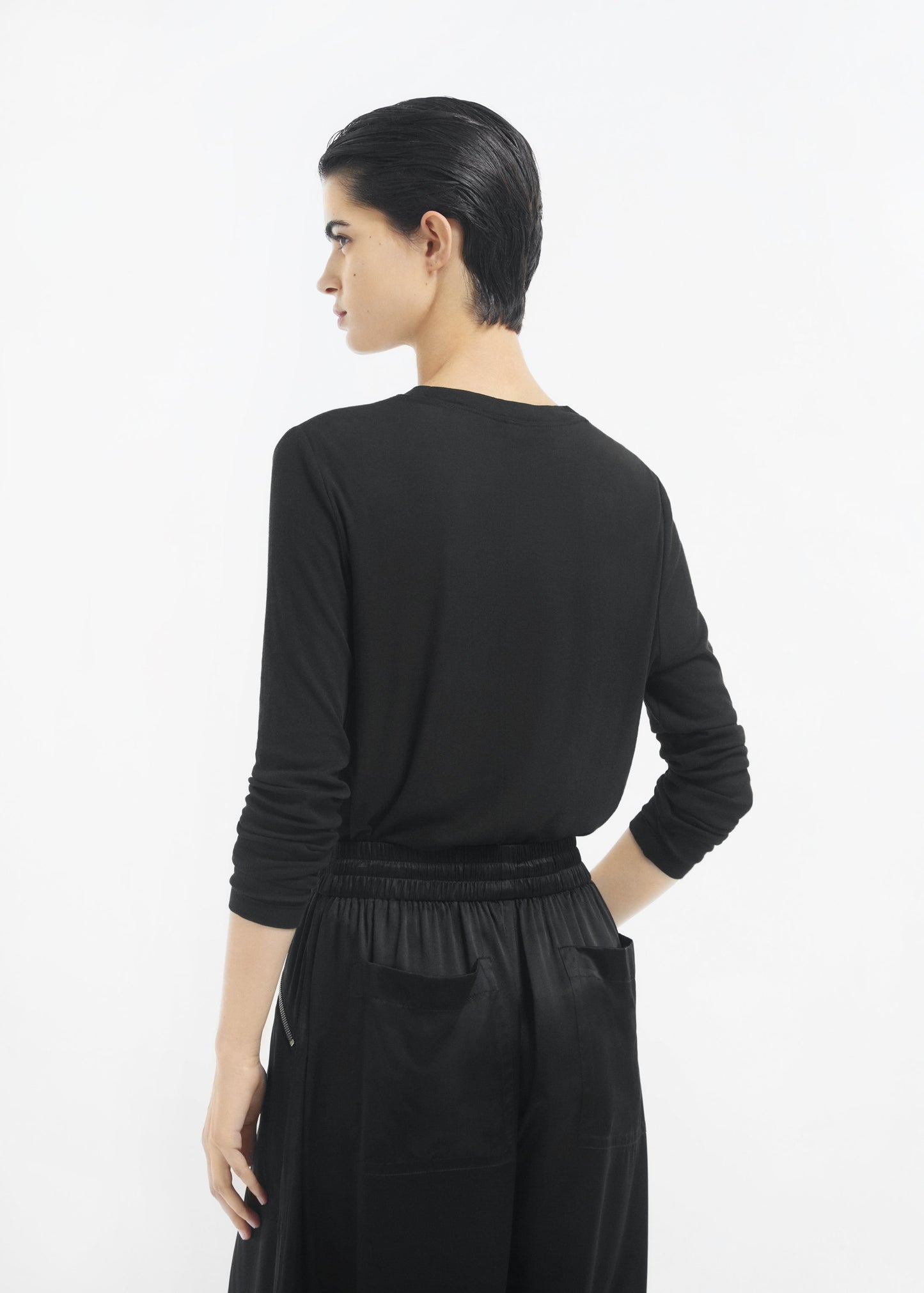 Crewneck Long Sleeve in Cotton - Black - Image 3