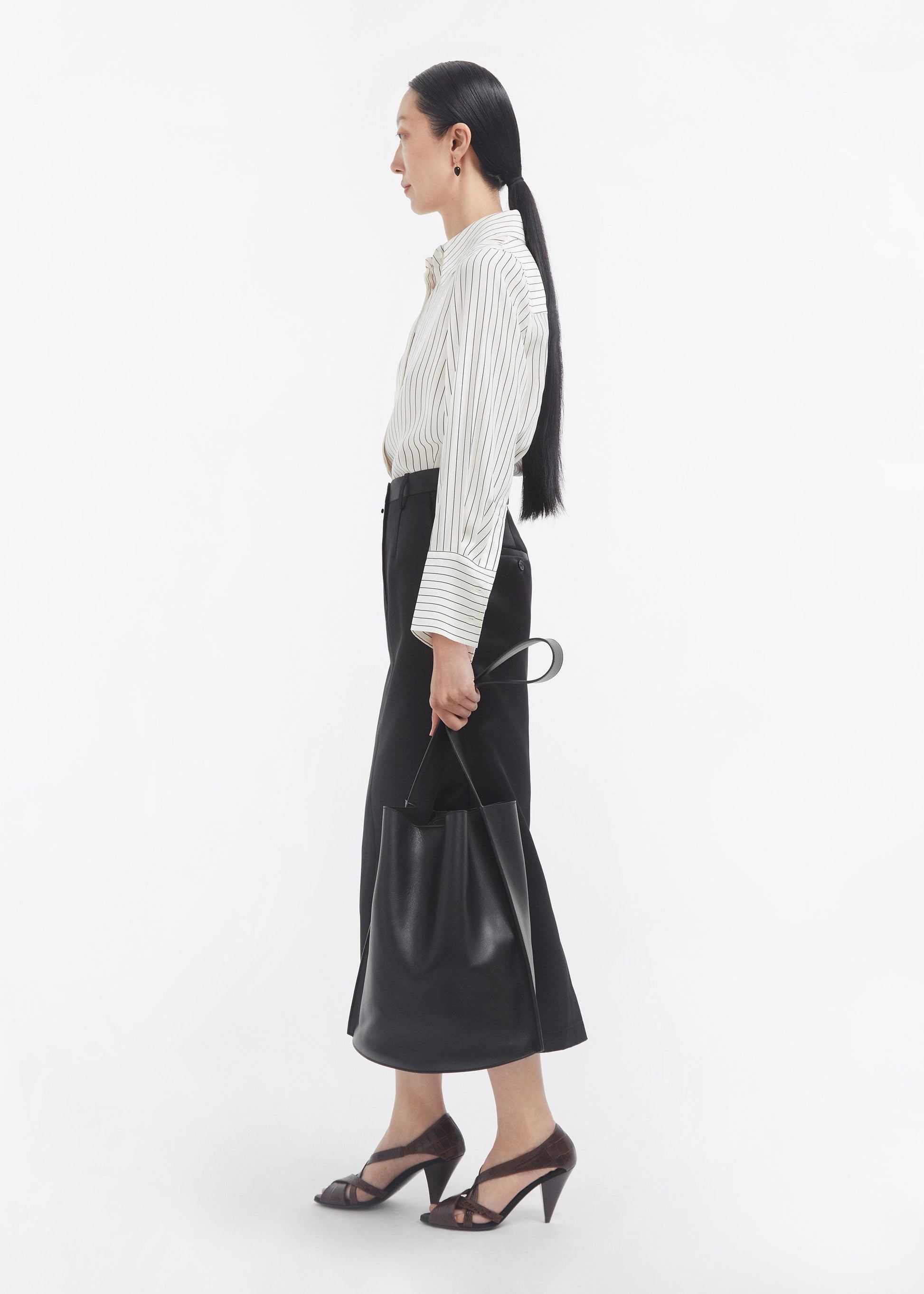 Fitted Classic Shirt in Silk - Stripe - Image 8