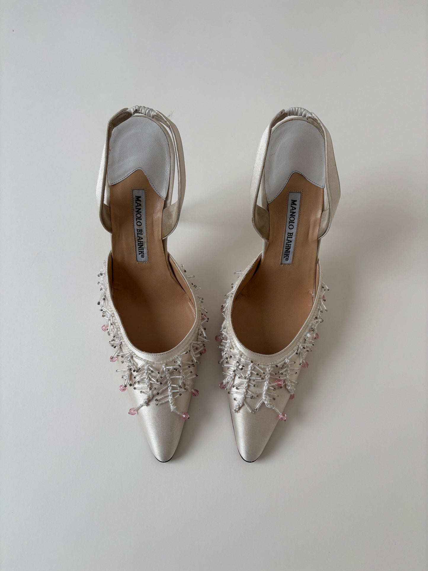 Manolo Blahnik 2000s white silk pink beaded sling back heels  (EU 39 / US 9) - Image 2
