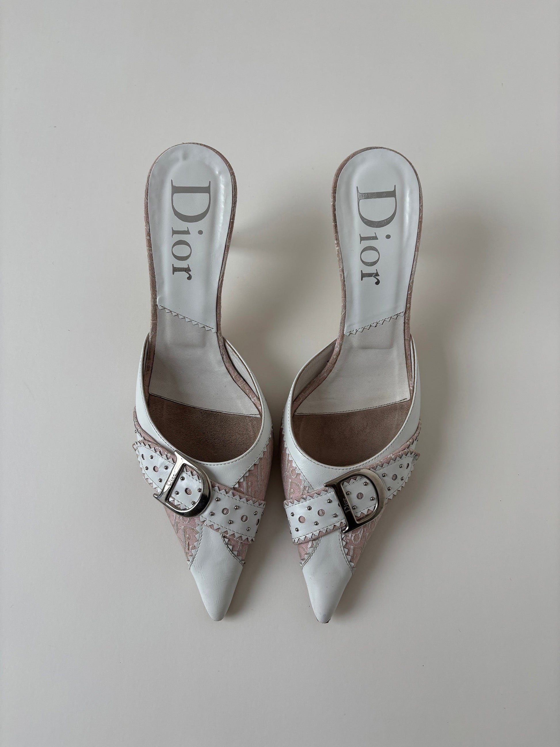 Christian Dior S/S 2003 by John Galliano white trotter kitten heel buckle mules (EU 39,5 / US 9) (Kopie) - Image 2