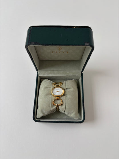 Gucci 1990s 18K gold plated mother of pearl bangle watch - Image 2